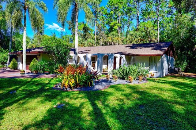 5675 Golden Oaks LN, Naples, FL 34119