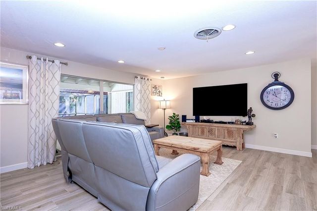 5675 Golden Oaks LN, Naples, FL 34119