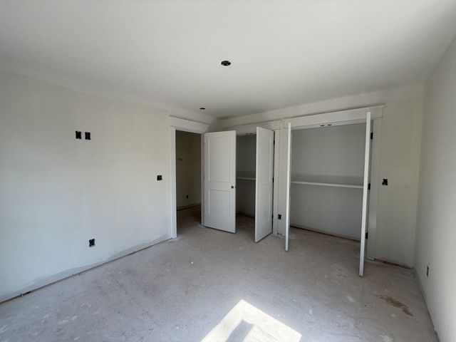 10022 Forest Lane, Bon Aqua, TN 37025