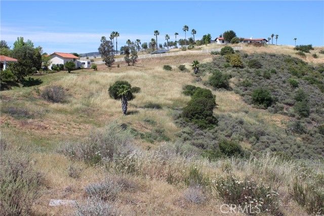 30 Golden Arrow Ct, Murrieta, CA 92562