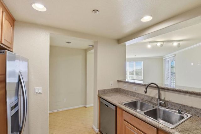 2250 Gellert Boulevard 2312, South San Francisco, CA 94080