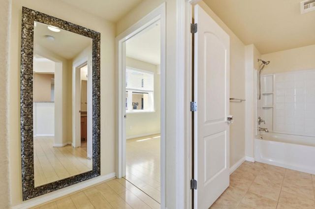 2250 Gellert Boulevard 2312, South San Francisco, CA 94080