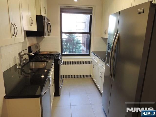 100 Prospect Avenue 2C, Hackensack, NJ 07601