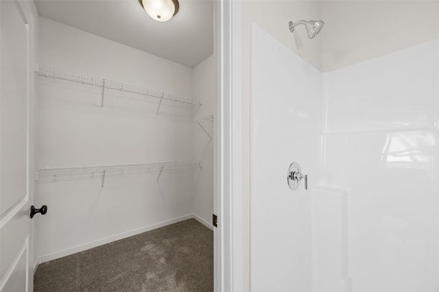 226 McCarran Avenue NE, Cedar Rapids, IA 52402