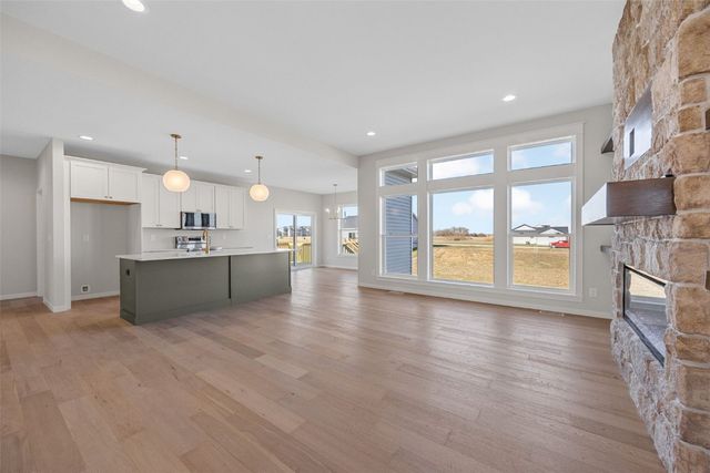 226 McCarran Avenue NE, Cedar Rapids, IA 52402