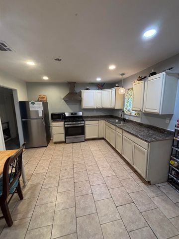 314 Willowdale Drive, Gray, LA 70359