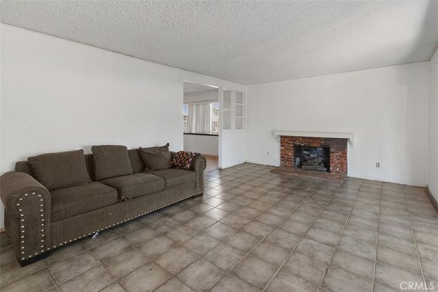 8512 Verbena, Riverside, CA 92504