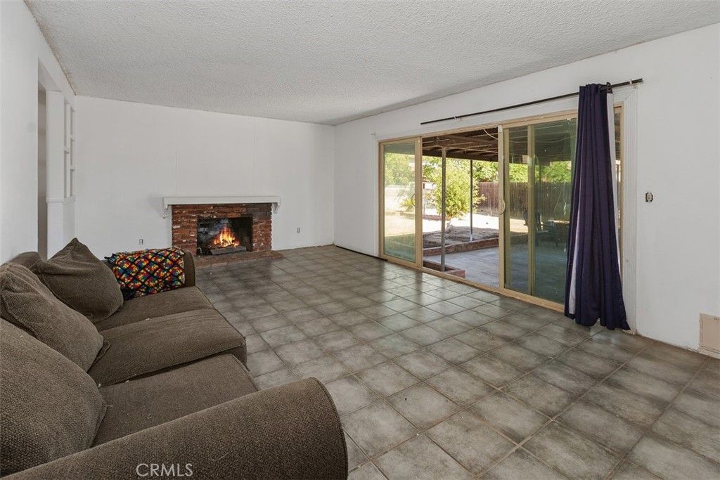 8512 Verbena, Riverside, CA 92504 — photo 5