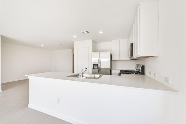 710 Zuppino Lane, Huffman, TX 77336