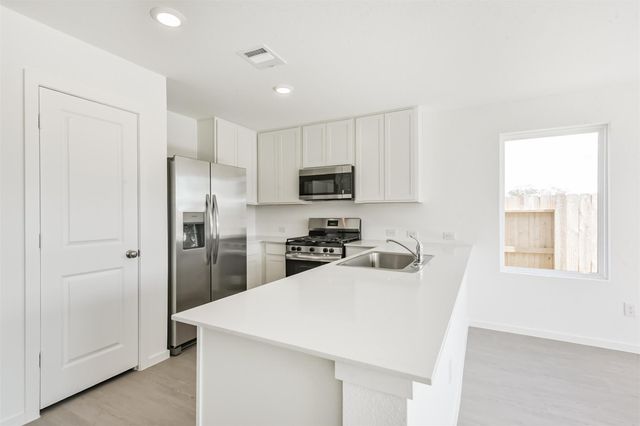 710 Zuppino Lane, Huffman, TX 77336