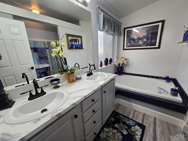 15935 Spring Oaks Rd 72, El Cajon, CA 92021