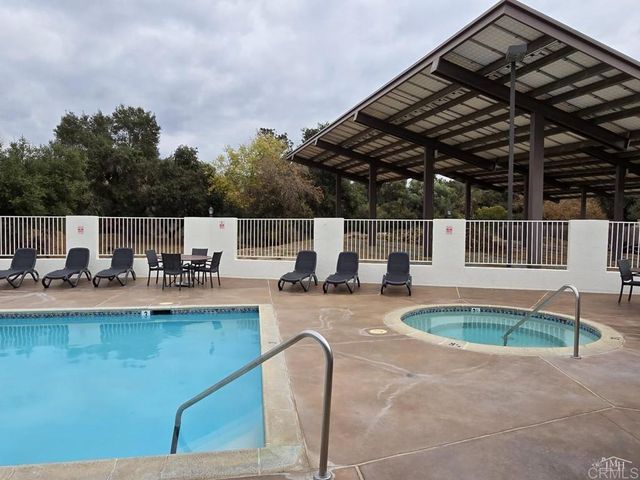 15935 Spring Oaks Rd 72, El Cajon, CA 92021