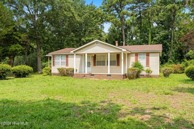 109 Lake Drive, Leland, NC 28451