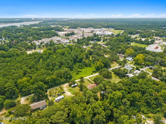 109 Lake Drive, Leland, NC 28451