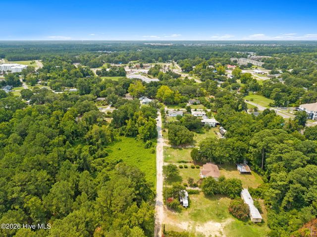 109 Lake Drive, Leland, NC 28451