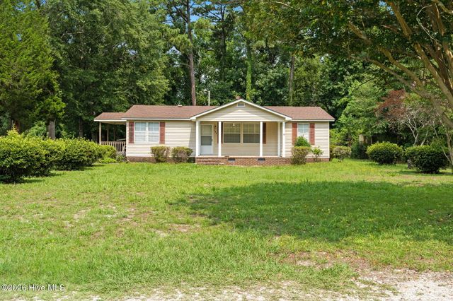 109 Lake Drive, Leland, NC 28451