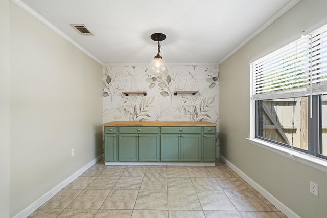 410 Pelham Road, Fort Walton Beach, FL 32547