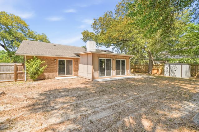 410 Pelham Road, Fort Walton Beach, FL 32547
