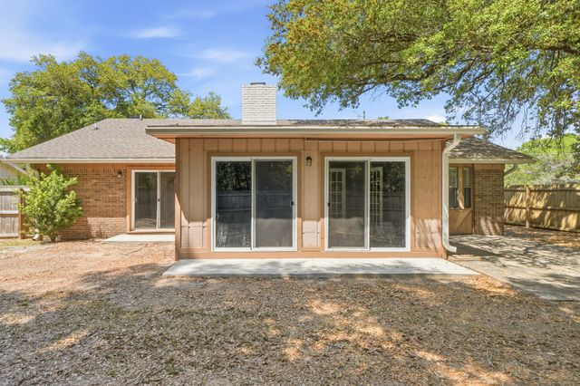 410 Pelham Road, Fort Walton Beach, FL 32547
