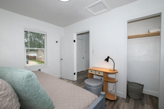 1270 E 36th Court, Des Moines, IA 50317