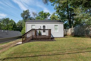 1270 E 36th Court, Des Moines, IA 50317