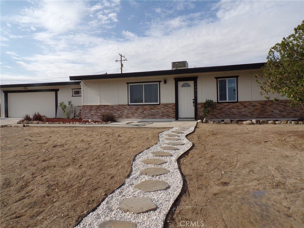 Image 12 of property listing at 74813 Sunrise, 29 Palms, CA 92277