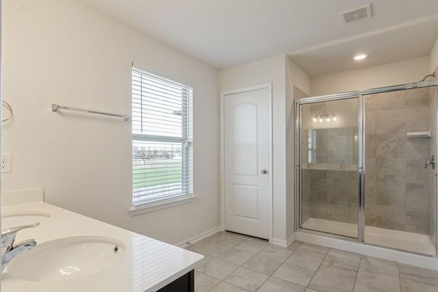 13067 Mills Creek Meadow Drive, Houston, TX 77070