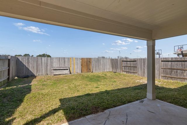 13067 Mills Creek Meadow Drive, Houston, TX 77070