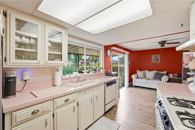 14851 Jeffrey Rd 192, Irvine, CA 92618