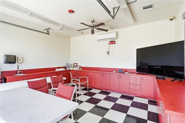 14851 Jeffrey Rd 192, Irvine, CA 92618
