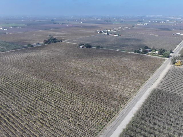 4801 E Parlier Avenue, Fowler, CA 93625