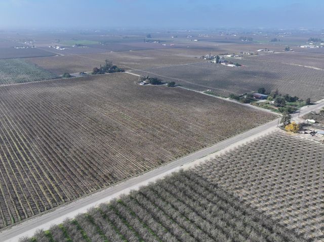 4801 E Parlier Avenue, Fowler, CA 93625