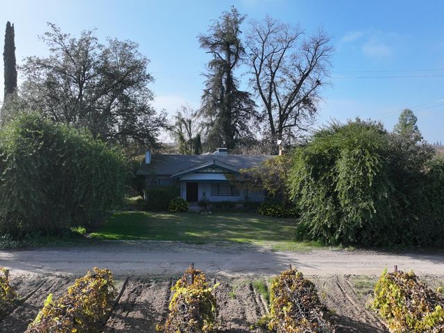 4801 E Parlier Avenue, Fowler, CA 93625