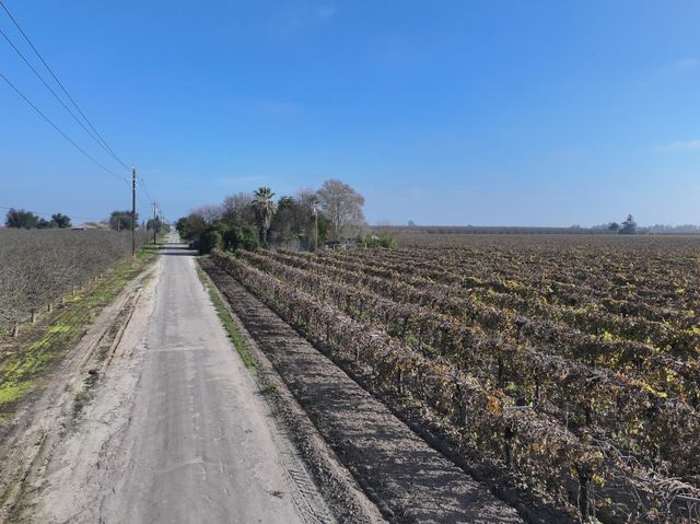 4801 E Parlier Avenue, Fowler, CA 93625