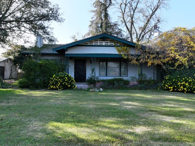4801 E Parlier Avenue, Fowler, CA 93625