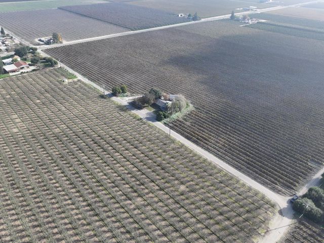 4801 E Parlier Avenue, Fowler, CA 93625