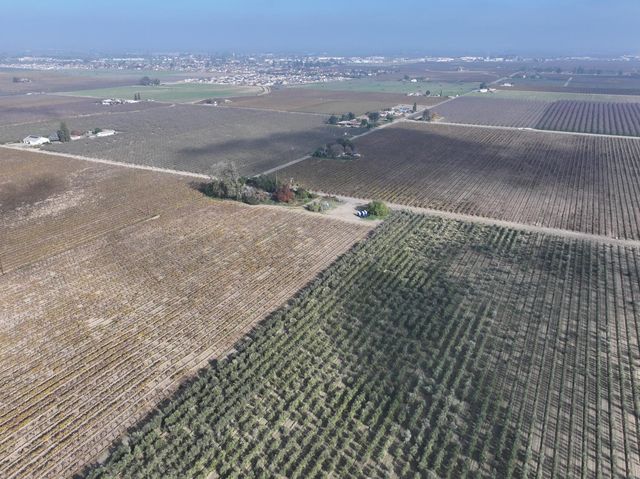 4801 E Parlier Avenue, Fowler, CA 93625