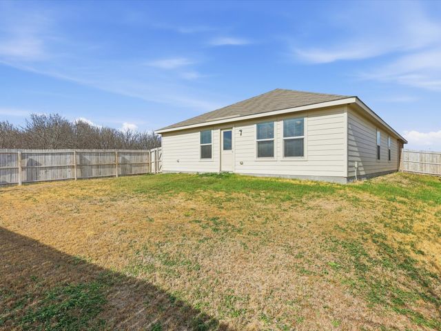 461 Blue Crow Lane, Fort Worth, TX 76052