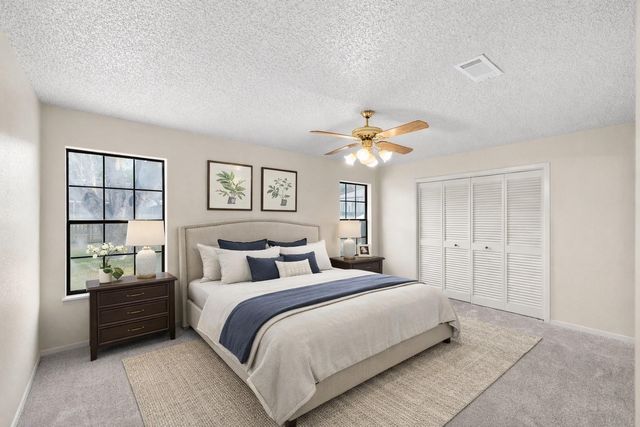 661 S College Street, La Grange, TX 78945