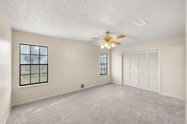 661 S College Street, La Grange, TX 78945