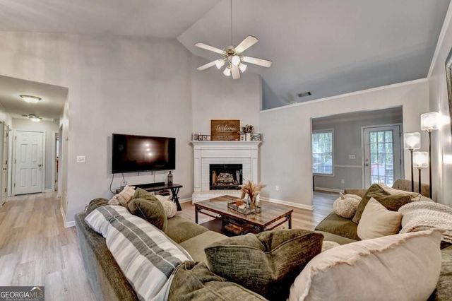 3079 Sweetbriar Walk, Snellville, GA 30039