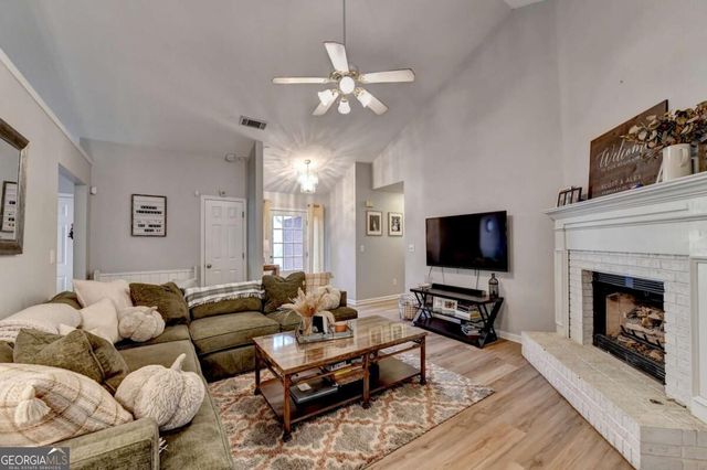 3079 Sweetbriar Walk, Snellville, GA 30039