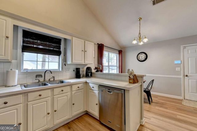 3079 Sweetbriar Walk, Snellville, GA 30039