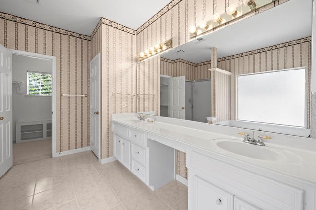 3415 Shadymist Drive, Houston, TX 77082