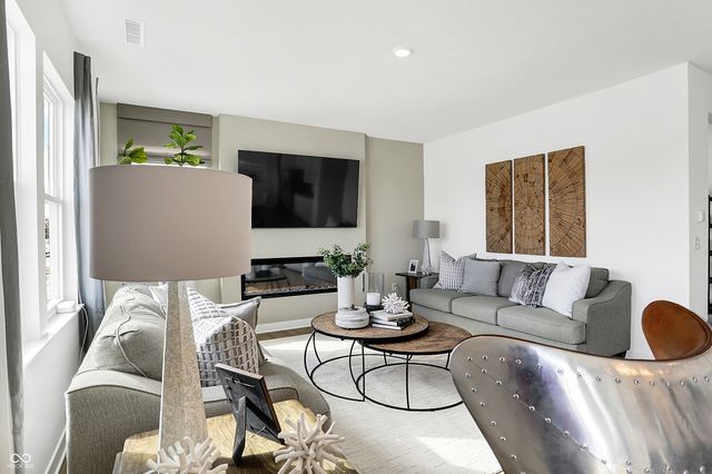 2420 Fir Drive, Greenfield, IN 46140