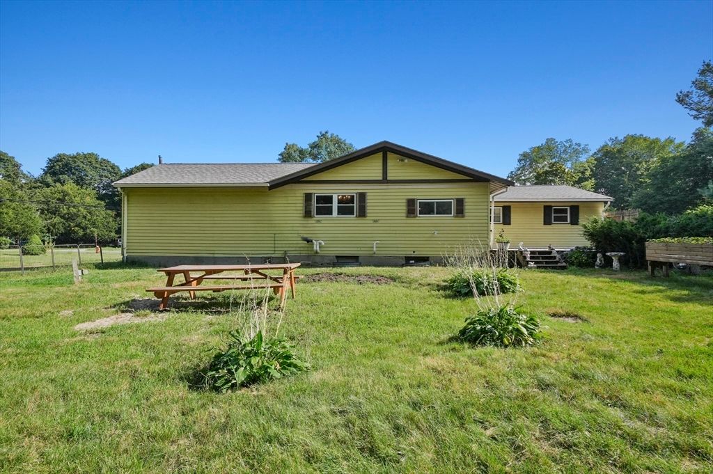 296 Astle Street, Tewksbury, MA 01876