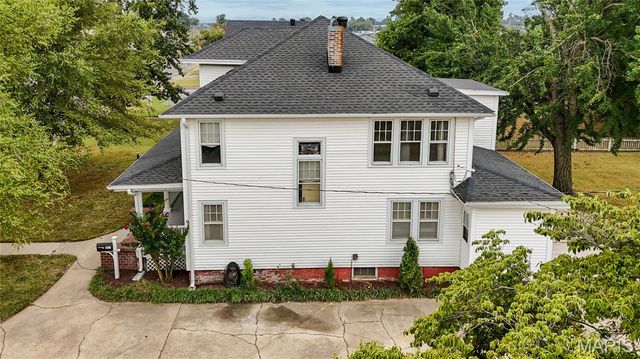 511 S Kingshighway Street, Sikeston, MO 63801