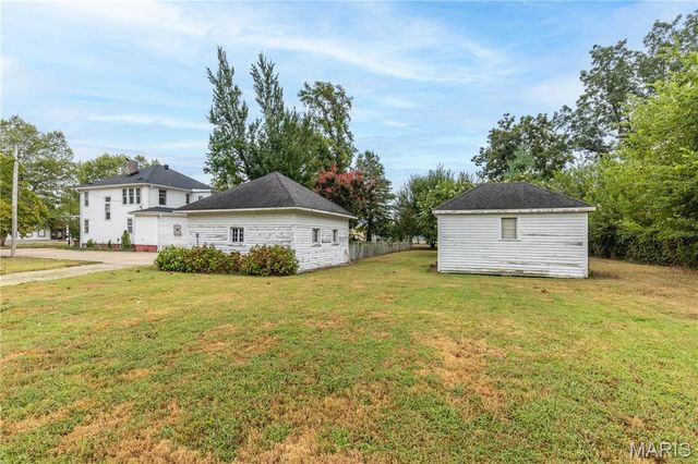 511 S Kingshighway Street, Sikeston, MO 63801