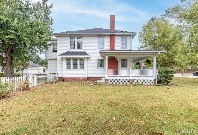 511 S Kingshighway Street, Sikeston, MO 63801