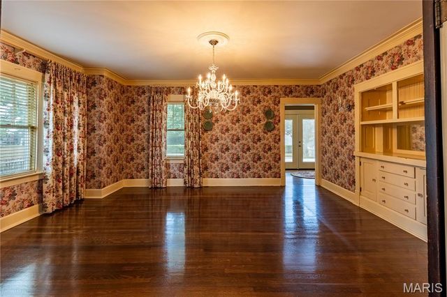 511 S Kingshighway Street, Sikeston, MO 63801